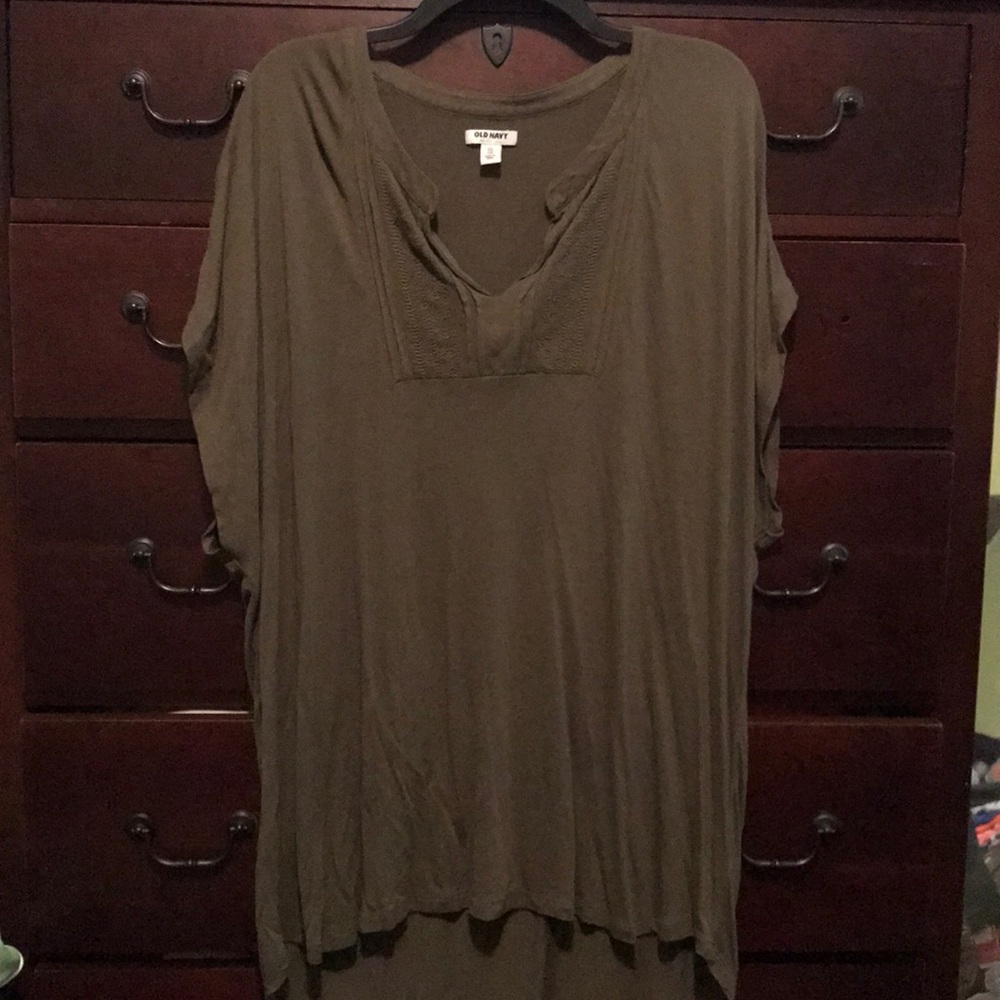 Green Old Navy Top
